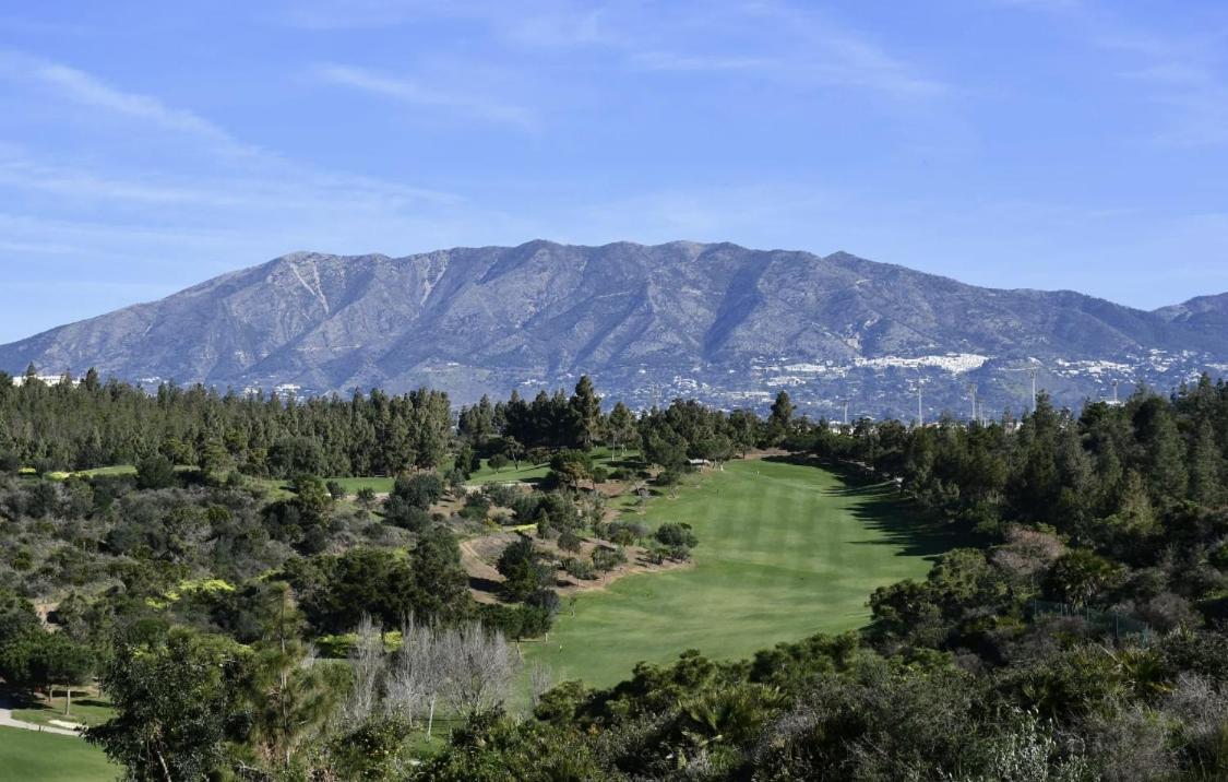 Miraflores & Country Club *